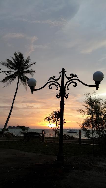 Ary'S Lagoon Bungalow & Hotel Karimunjawa Exterior foto