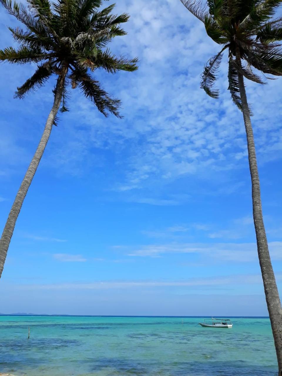 Ary'S Lagoon Bungalow & Hotel Karimunjawa Exterior foto